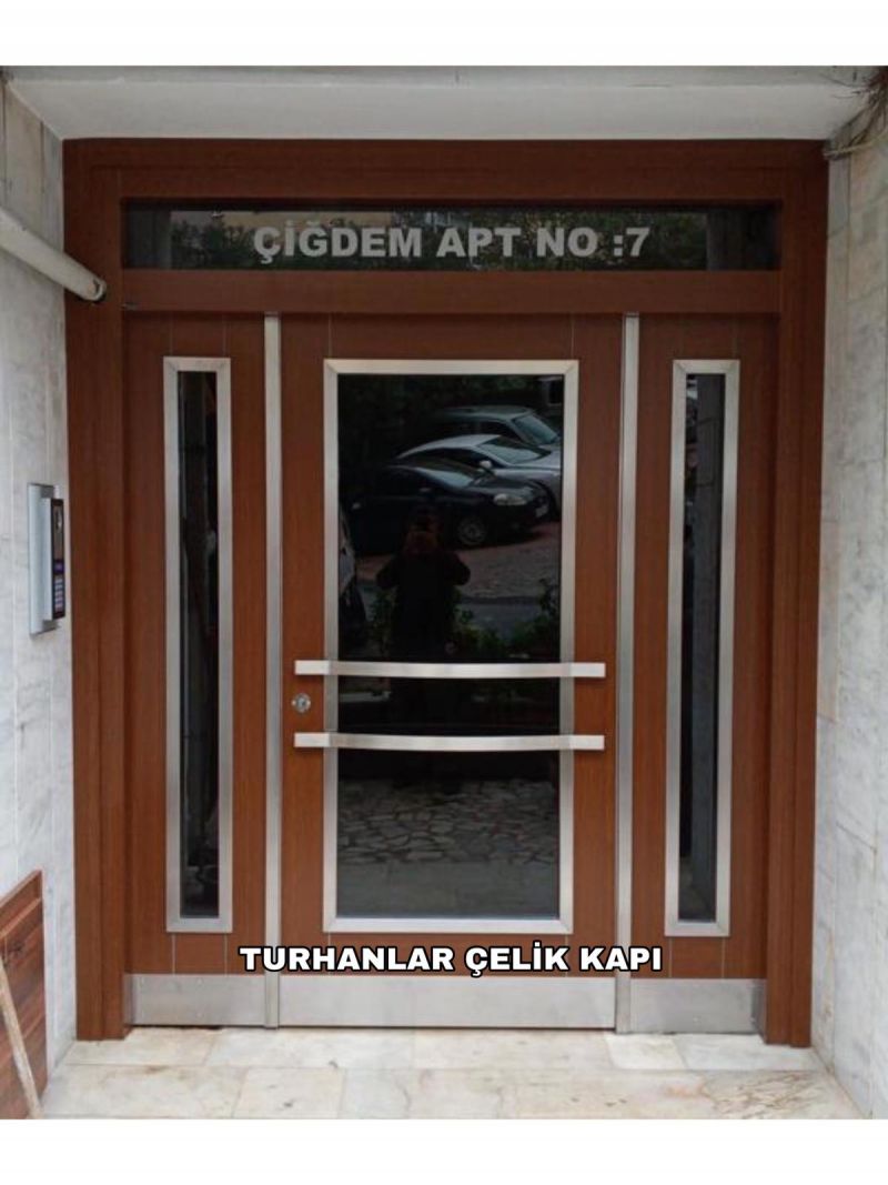 Apartman Kapısı Beşiktaş